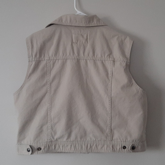* Outback Trading Co Vest - Picture 5 of 6